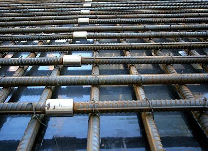 广东为什么建楼房时，要在钢筋上加一排小圆环？原来作用这么大